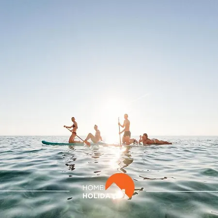 #133 Dias 1 By Holidays Hébergement de vacances *