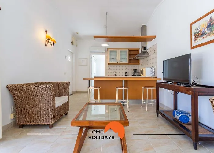 #133 Dias 1 By Holidays *